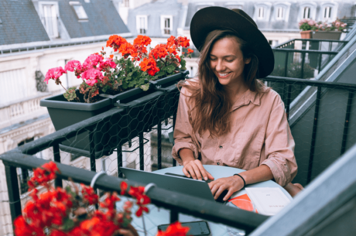 10 creative small balcony